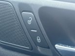 Volkswagen Sharan 2.0 TDI SE Nav MPV 5dr Diesel DSG Euro 6 (s/s) (150 ps) 41