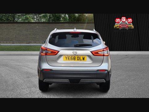 Nissan Qashqai TEKNA DIG-T 9