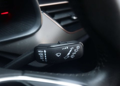 Skoda Kamiq 1.5 Kamiq SE L Executive TSi Semi-Auto 5dr 37