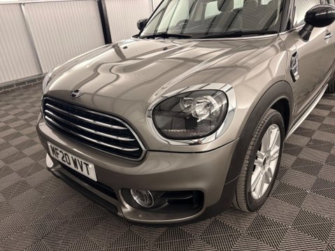 Mini Countryman 1.5 Cooper Exclusive Steptronic Euro 6 (s/s) 5dr 44