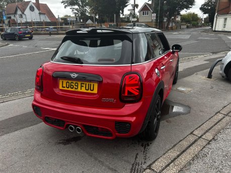 Mini Hatch 2.0 Cooper S Sport Steptronic Euro 6 (s/s) 5dr 7