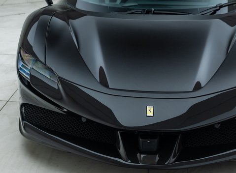 Ferrari SF90 Stradale 27