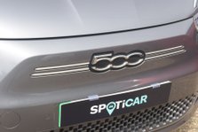 Fiat 500e La Prima 9