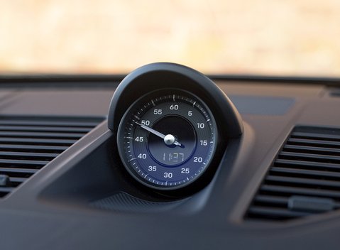 Porsche 911 Carrera 4S (992) 18