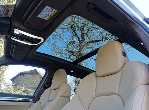 Porsche Cayenne Turbo 19