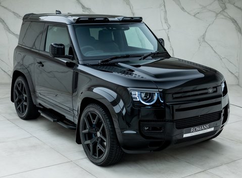 Land Rover Defender 90 V8 P525 Urban 8