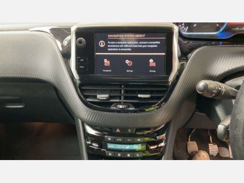 Peugeot 2008 1.2 PureTech Allure SUV 5dr Petrol Manual Euro 6 (s/s) (110 ps) 12