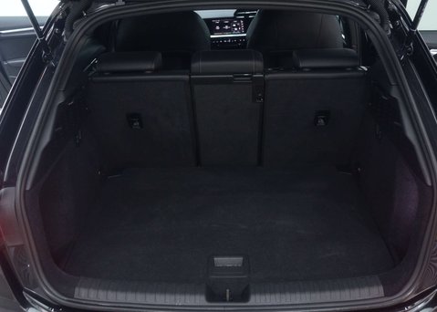 Audi A3 1.0 A3 Sportback 30 TFSI MHEV S Line Semi-Auto 5dr 52