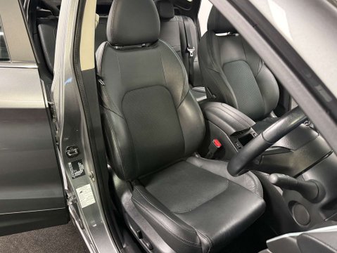 Nissan Qashqai 1.3 Qashqai Tekna DiG-T Semi-Auto 5dr 9