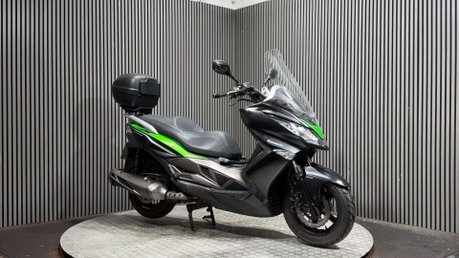 Kawasaki J300 2015 20K RUNNING MAXI SCOOTER PROJECT BIKE 300CC A2 3