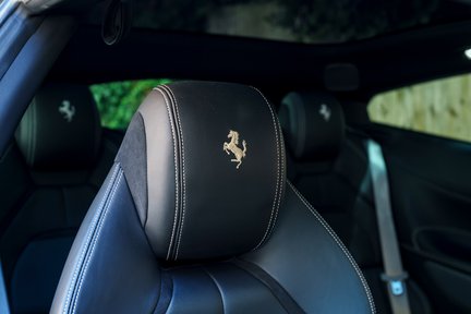 Ferrari GTC4 Lusso T V8 28