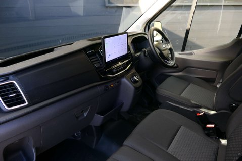 Ford Transit 2.0 Transit 350 Limited EcoBlue Auto 5dr 27
