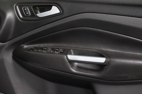 Ford Kuga ST-LINE 24