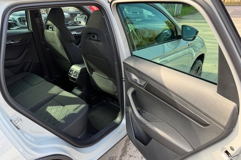 Skoda Karoq SPORTLINE TSI DSG AUTOMATIC - METEOR GREY -PAN ROOF -APPLE CARPLAY 31