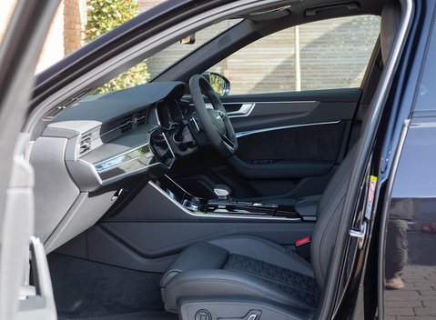 Audi RS6 Avant Vorsprung 16