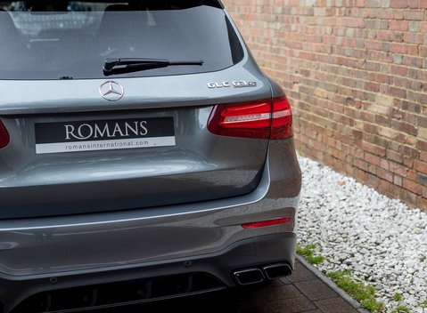 Mercedes-Benz GLC GLC 63 S 4Matic 25