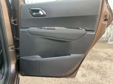 Peugeot 3008 1.6 3008 Active HDi 5dr 41