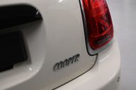 Mini Hatch 1.5 Cooper Auto 5dr 18