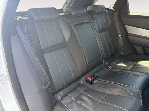 Land Rover Range Rover Velar 2.0 Range Rover Velar R-Dynamic S D180 Auto 4WD 5dr 13