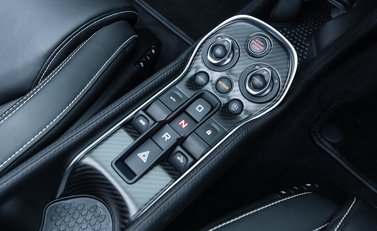 McLaren 570S Spider 24