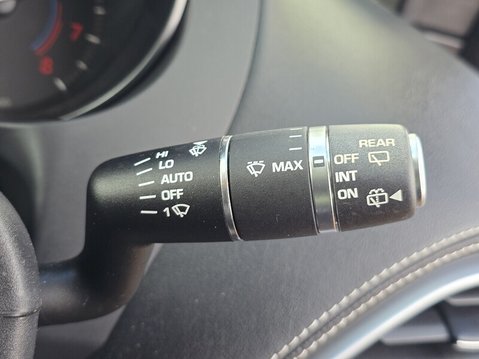 Jaguar F-Pace V6 S AWD 24