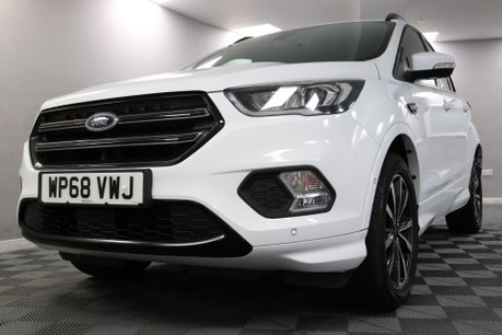 Ford Kuga ST-LINE 11