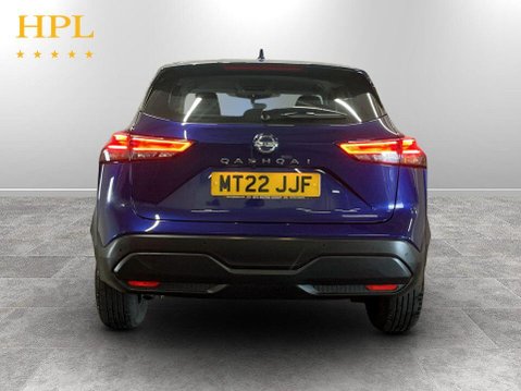 Nissan Qashqai 1.3 DIG-T MHEV Acenta Premium SUV 5dr Petrol Hybrid XTRON Euro 6 (s/s) (158 6