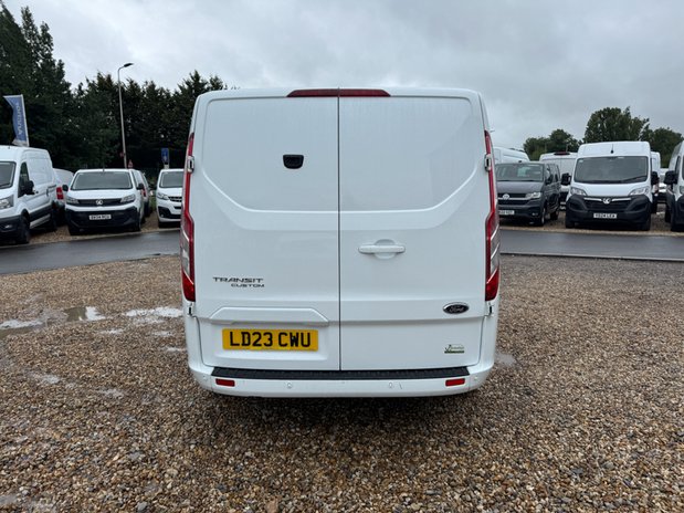 Ford Transit Custom LWB L2H1 [SOLD MT] Low Roof Limited 300 Air Con Alloys Sensors EURO 6 7