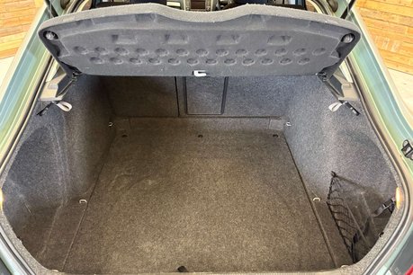 Skoda Octavia 1.4 TSI Elegance Hatchback 5dr Petrol DSG Euro 4 (122 ps) 42