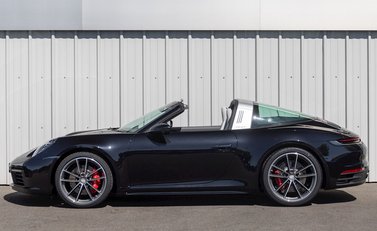 Porsche 911 (992) Targa 4S 2