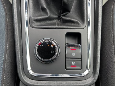 SEAT Ateca TDI SE TECHNOLOGY 22