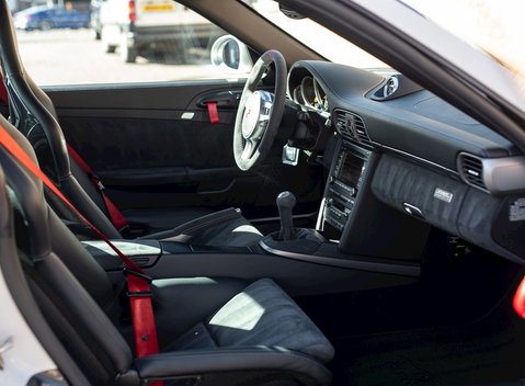 Porsche 911 GT3 RS 4.0 LHD 13