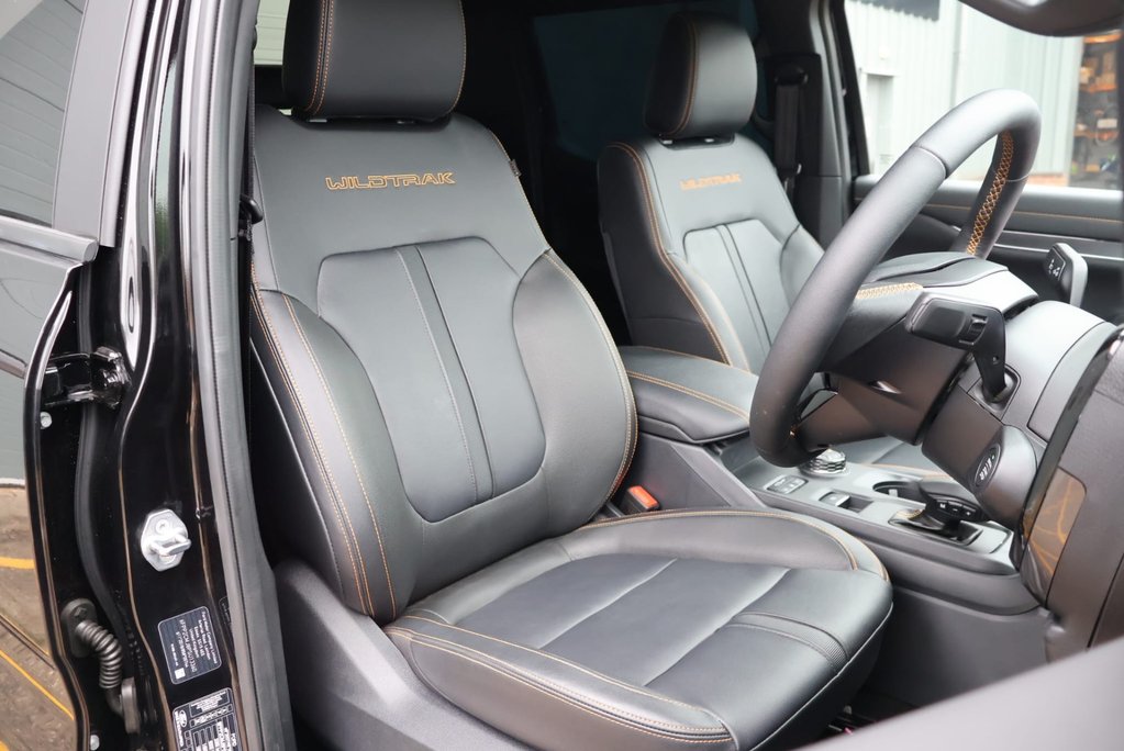 Ford Ranger Brand new 3.0 WILDTRAK ECOBLUE x show room display model  HUGE SAVING 14