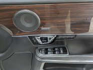 Jaguar XJ 3.0 XJ Portfolio V6 D Auto 4dr 31