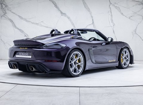 Porsche 718 Spyder RS 6