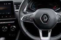 Renault Captur TECHNO E-TECH 18
