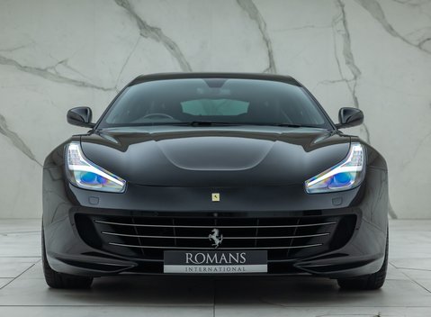 Ferrari GTC4 Lusso V12 7