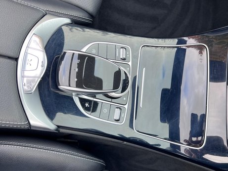Mercedes-Benz C Class 2.1 C250d AMG Line (Premium Plus) Cabriolet G-Tronic+ Euro 6 (s/s) 2dr 86