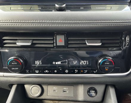 Nissan X-Trail 1.5 X-Trail N-Connecta E-Power A 5dr 51