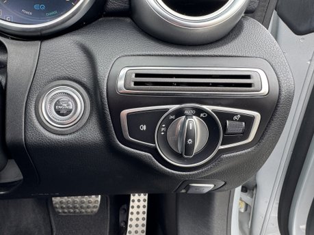 Mercedes-Benz C Class C200 MHEV AMG Line Premium Plus Convertible Auto Petrol 360 CAM/AIRSCARF 31