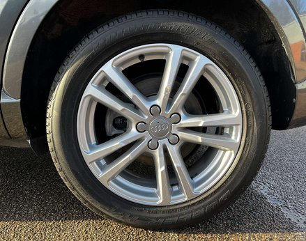 Audi Q3 2.0 Q3 S Line Edition TDI Quattro 4WD 5dr 9