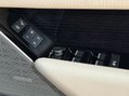Land Rover Range Rover Velar 2.0 D240 R-DYNAMIC SE 4WD AUTOMATIC 24