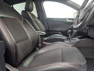 Ford Focus 1.0 Focus ST-Line X 5dr 30