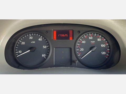 Renault Trafic 2.0 TD dCi SL27 Sport Panel Van 4dr Diesel Manual L1 H1 (214 g/km, 115 bhp) 25