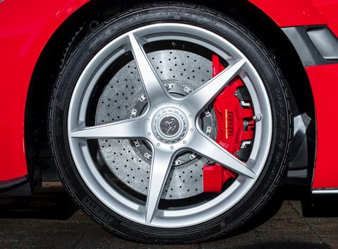 Ferrari LaFerrari Aperta 14