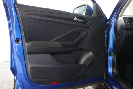 Volkswagen T-Roc SE TDI 43