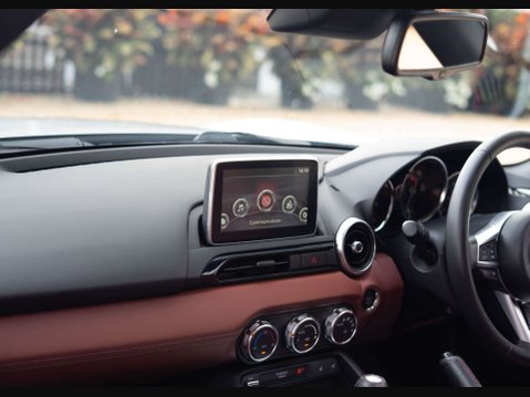 Mazda MX-5 2.0 MX-5 RF Sport Nav 2dr 16