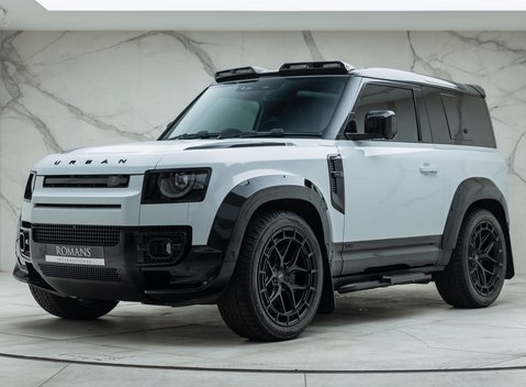 Land Rover Defender 90 V8 P525 URBAN 1