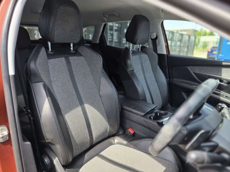 Peugeot 3008 1.2 PureTech Allure SUV 5dr Petrol EAT Euro 6 (s/s) (130 ps) 14