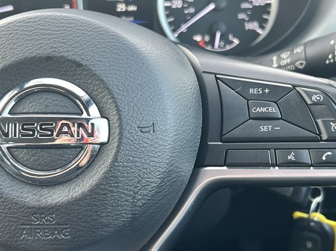 Nissan MICRA 0.9 IG-T Acenta 5dr 27